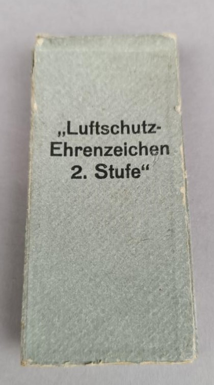 LUFTSCHUTZ-EHRENZEICHEN II.STUFE MIT VERLEIHUNGSETUI